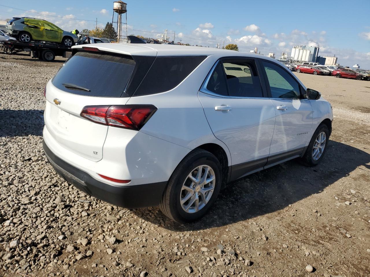 2022 Chevrolet Equinox Lt - Фото 3
