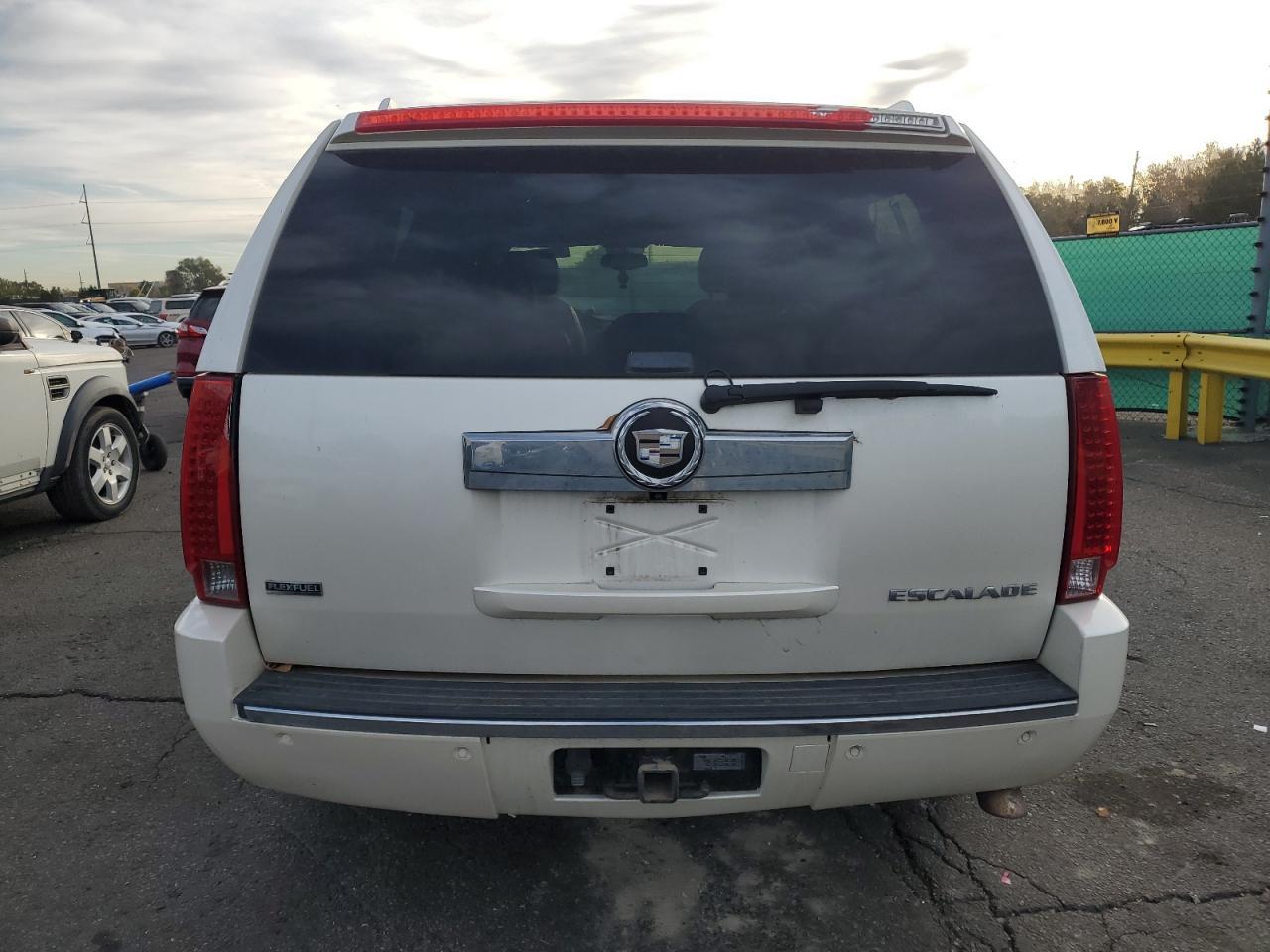 2011 Cadillac Escalade Esv Luxury - Фото 6