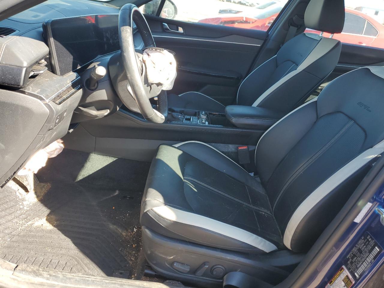 2025 Kia K5 Gt Line - Image 7