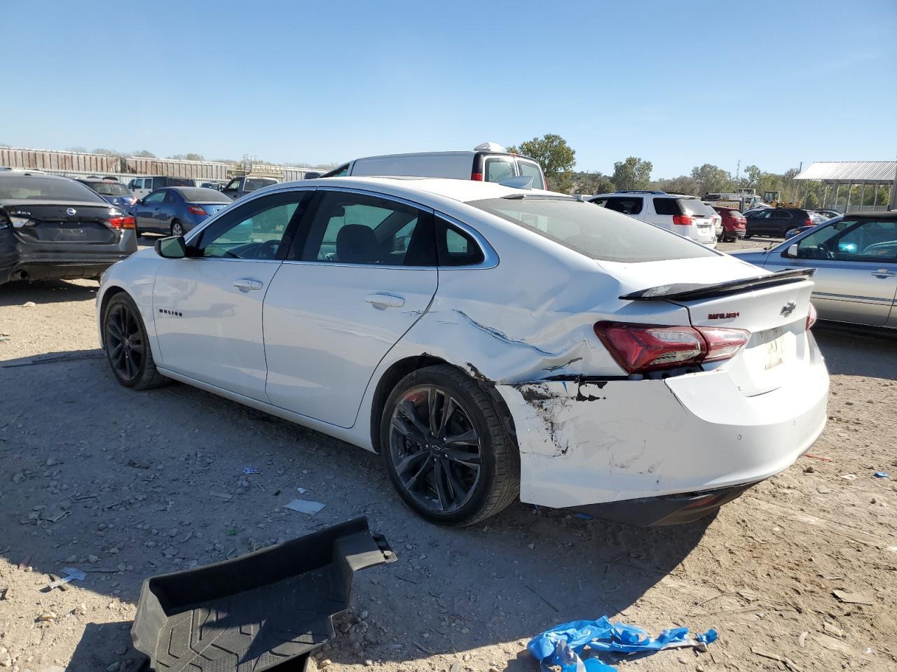 2021 Chevrolet Malibu Lt - Фото 2