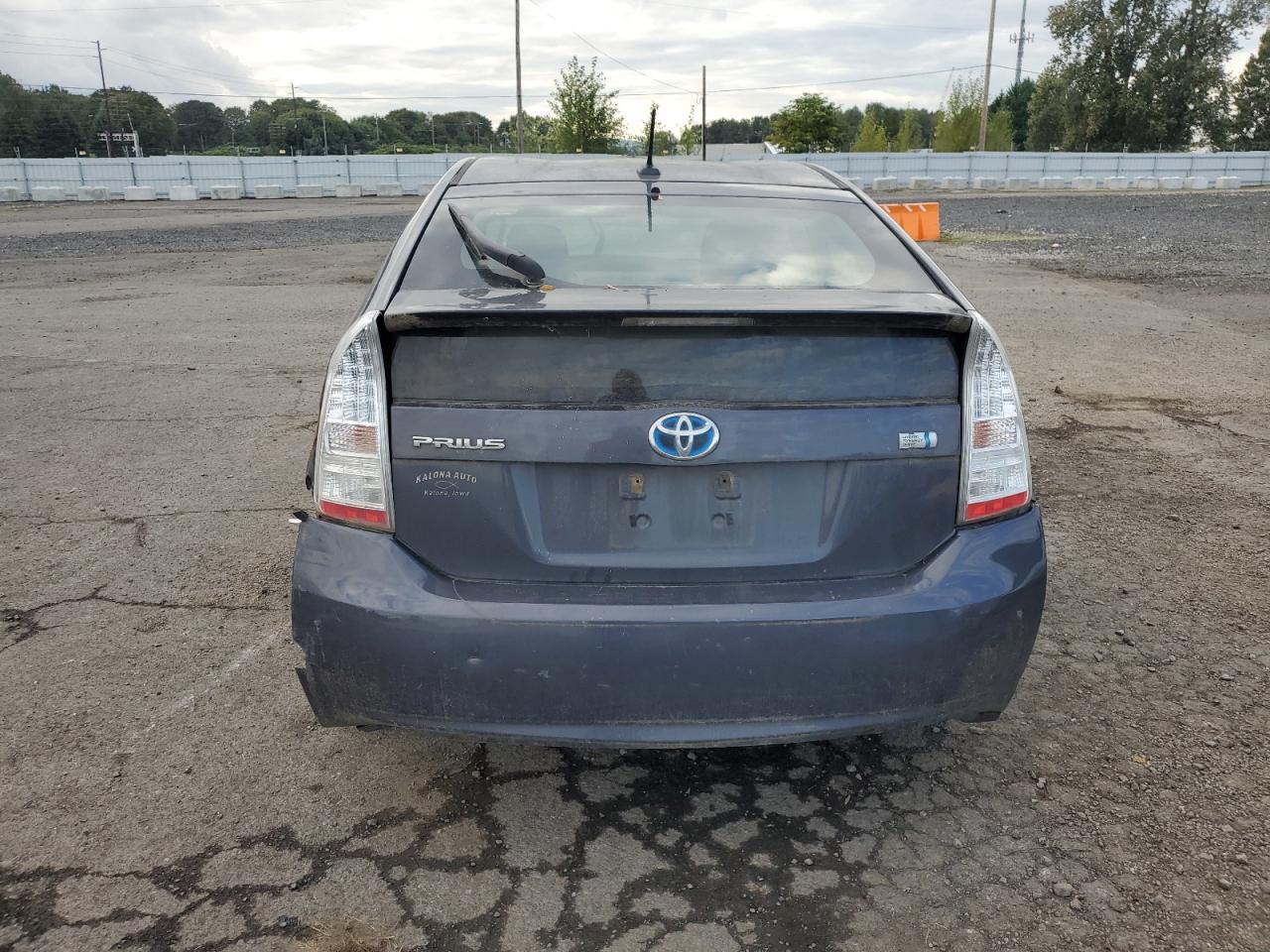 2010 Toyota Prius - Image 6