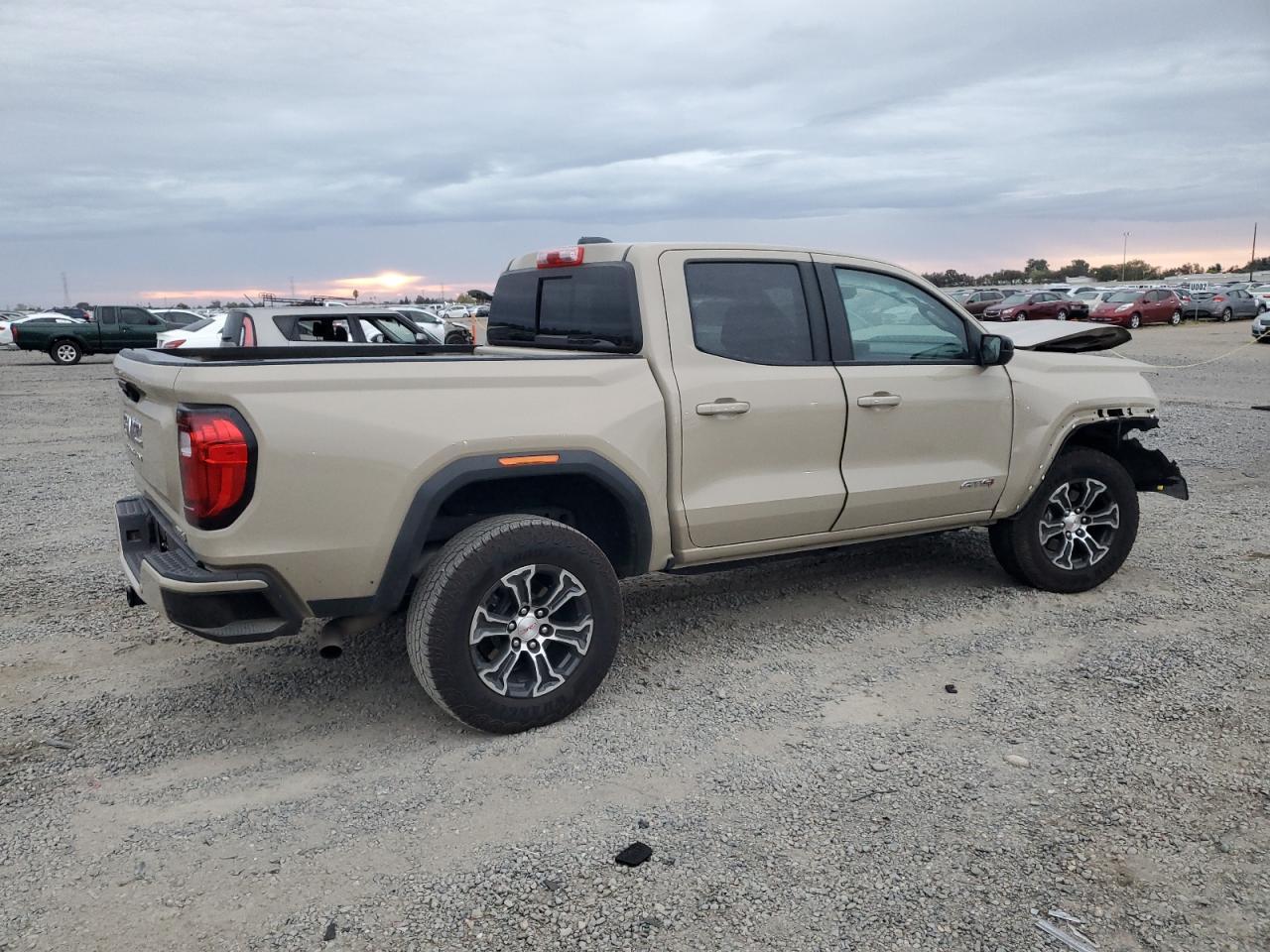2023 GMC Canyon At4 - Image 3