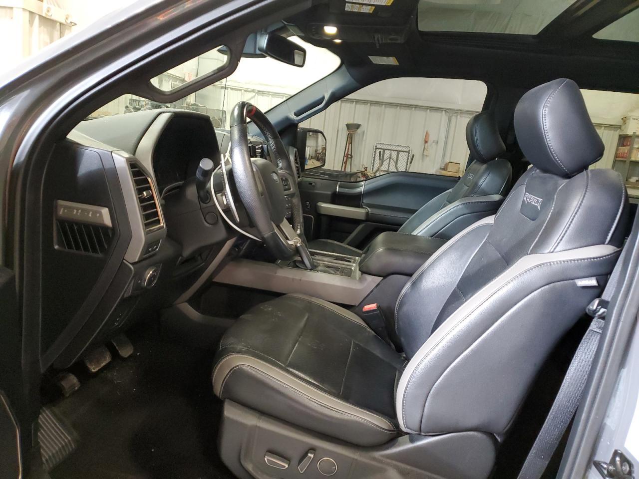 2018 Ford F150 Raptor - Фото 7