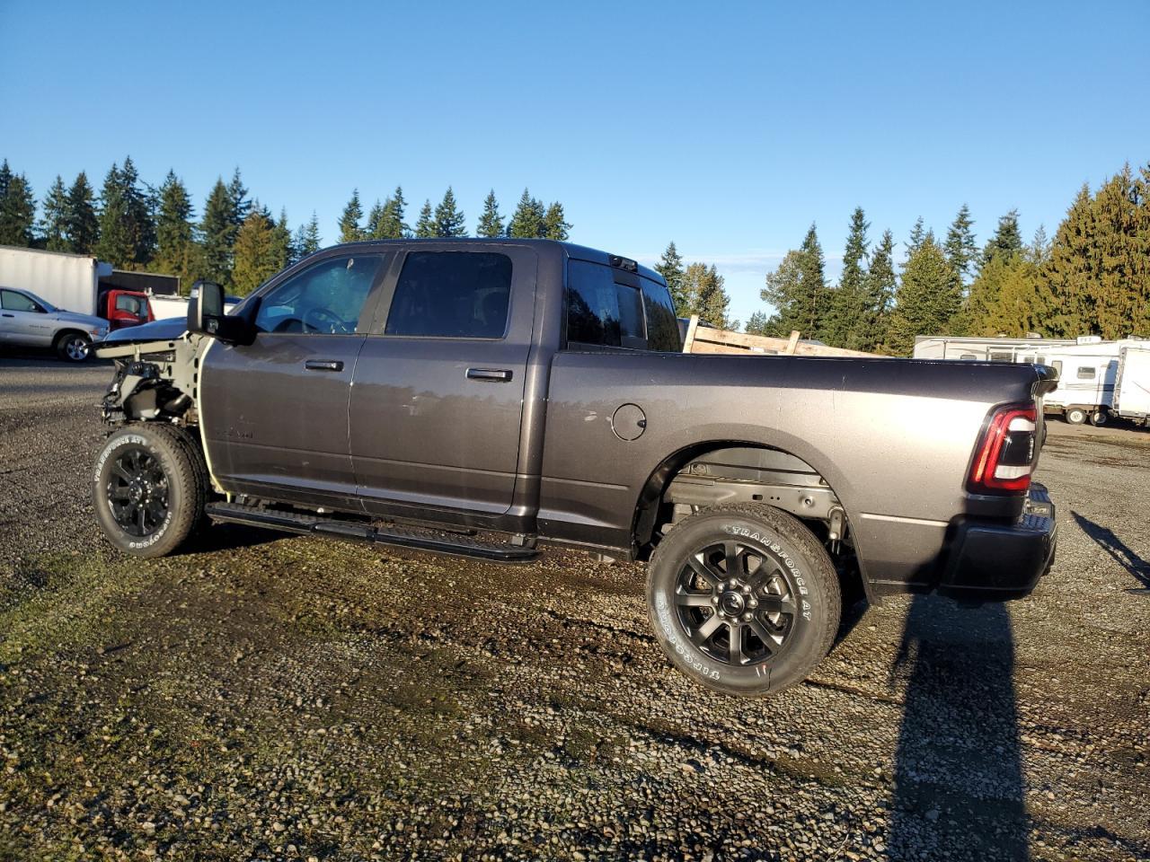 2024 Ram 2500 Laramie - Фото 2