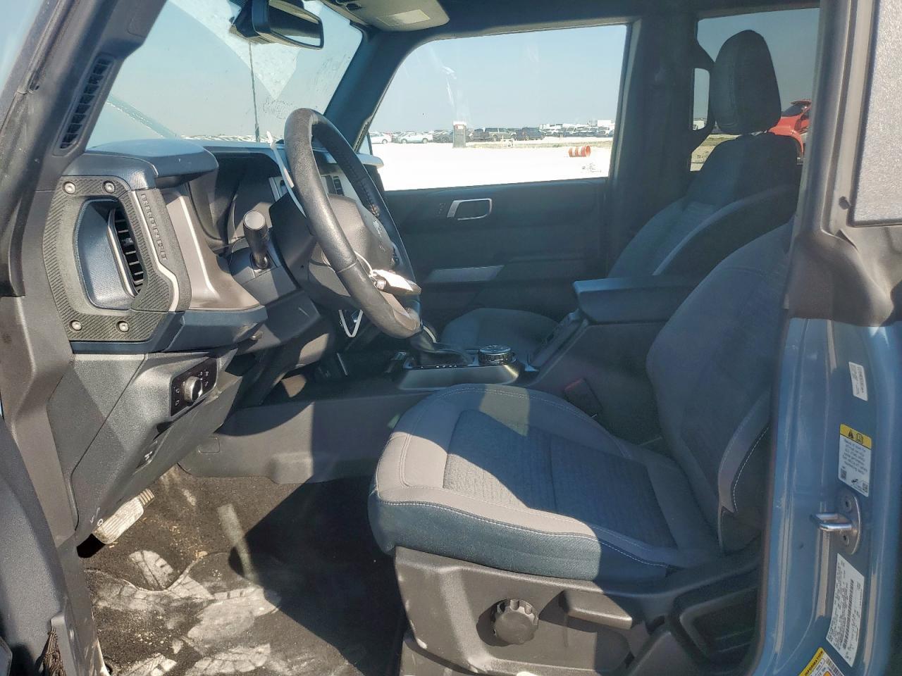 2023 Ford Bronco Base - Фото 7