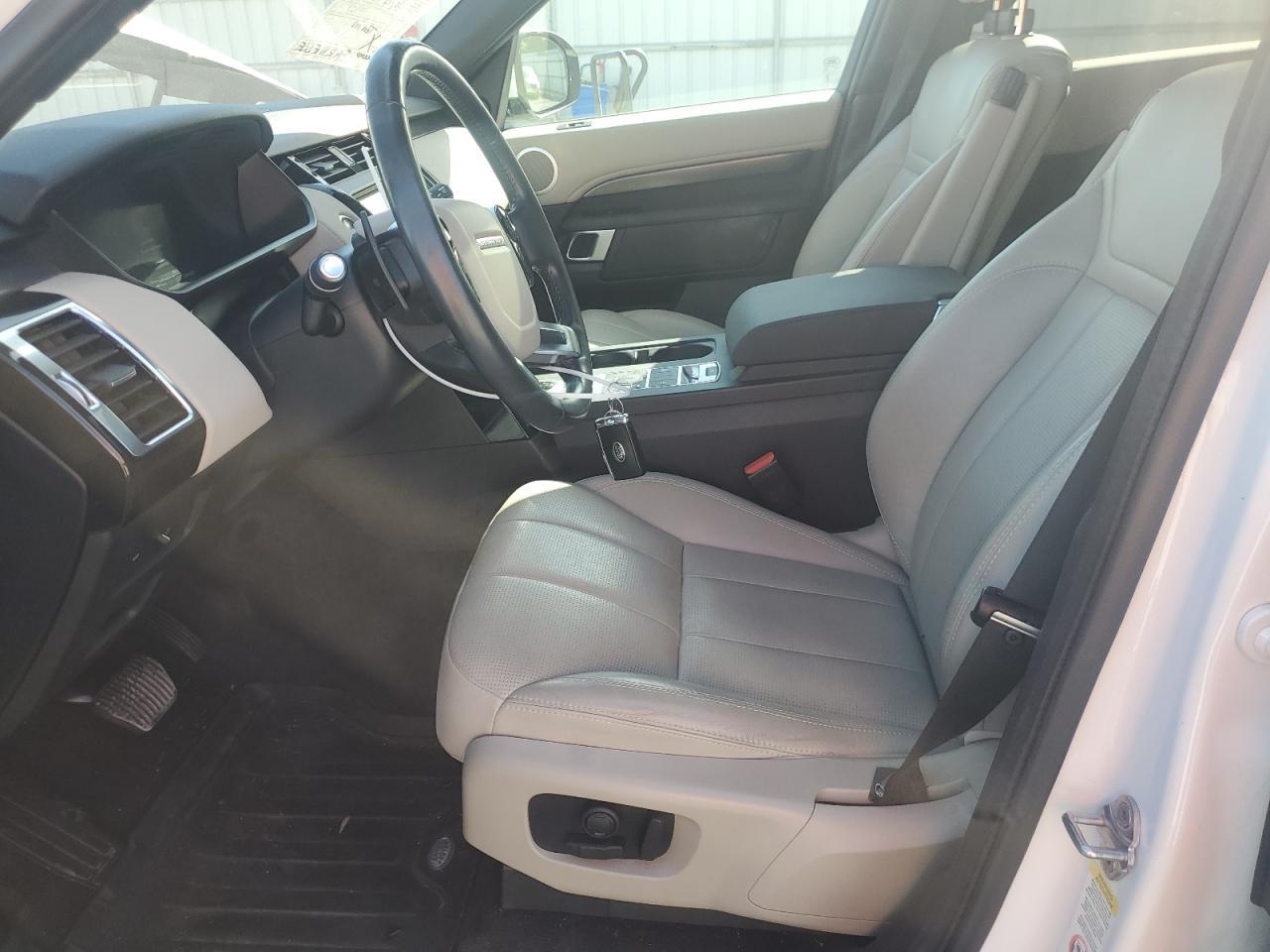 2020 Land Rover Discovery Se - Фото 7