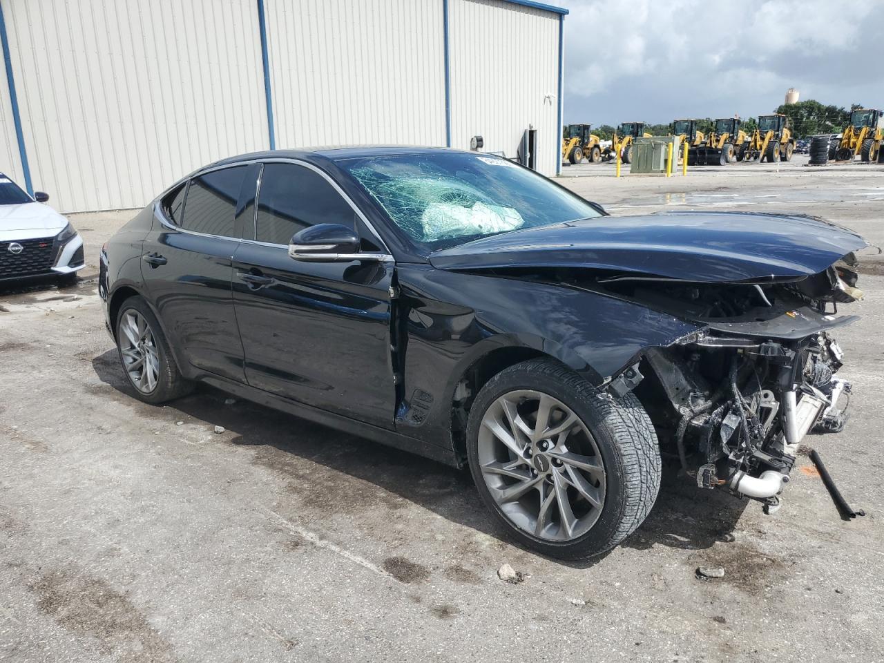 2022 Genesis G70 Base - Image 4