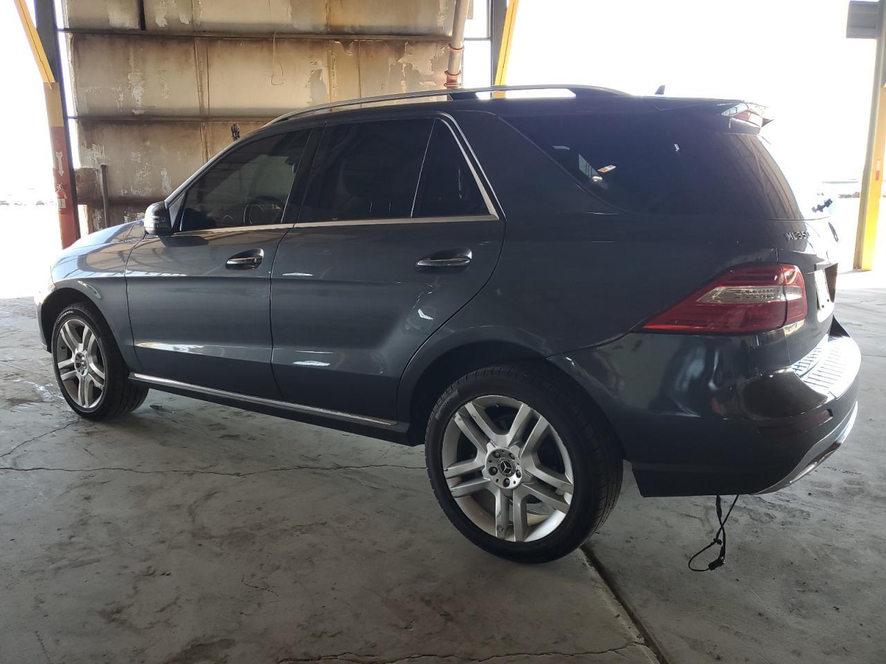 2014 Mercedes-Benz Ml 350 4Matic - Image 2