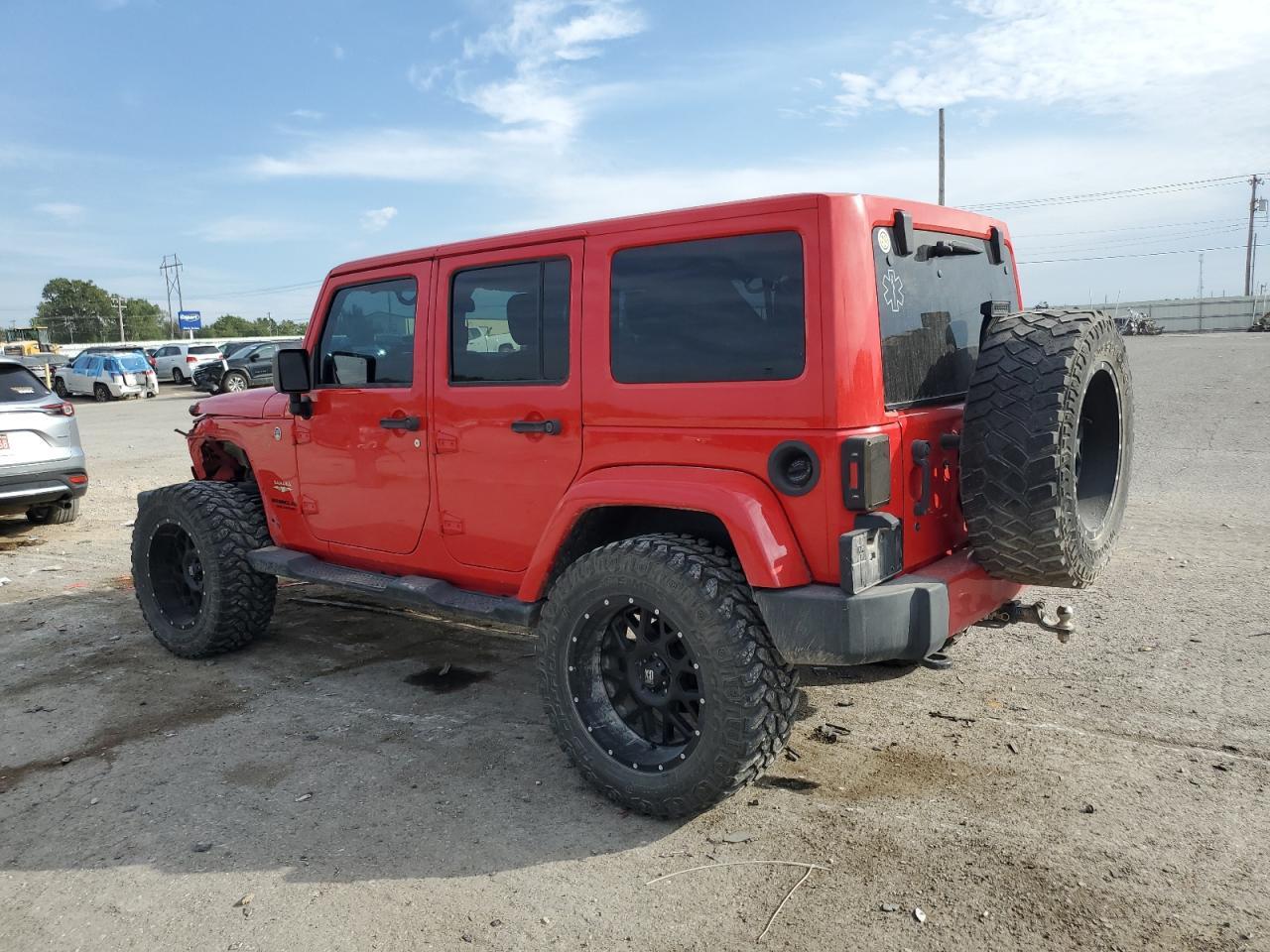 2015 Jeep Wrangler Unlimited Sahara - Фото 2