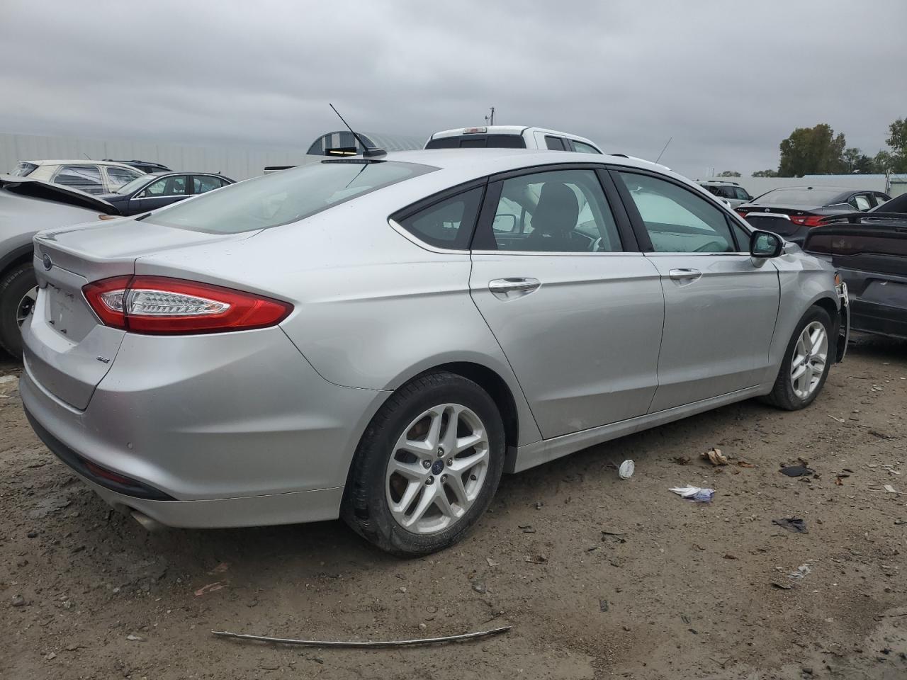 2016 Ford Fusion Se - Image 3