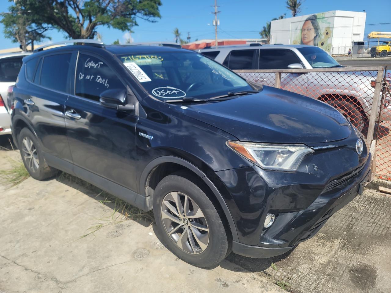 2016 Toyota Rav4 Hv Limited - Фото 4
