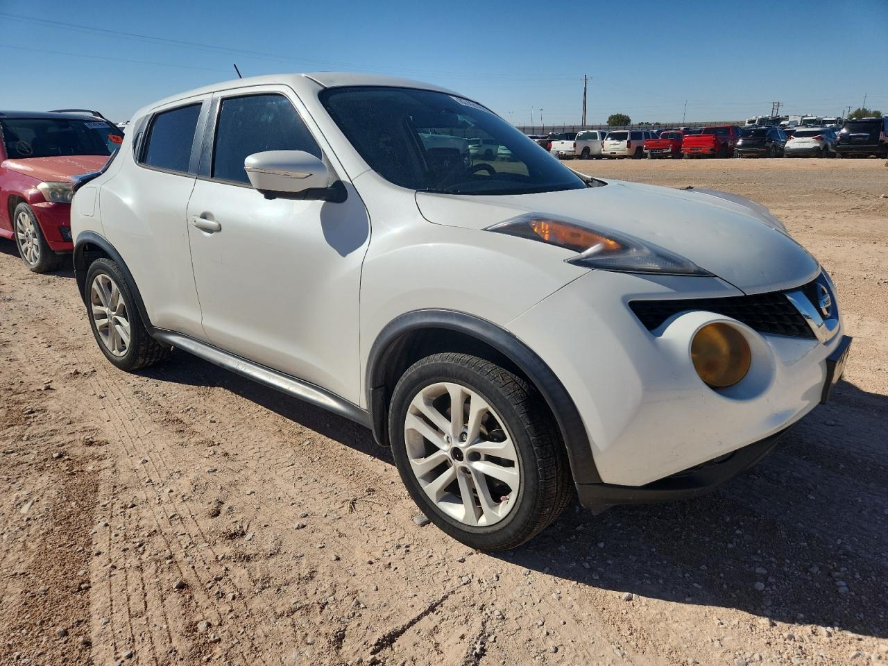 2015 Nissan Juke S - Image 4