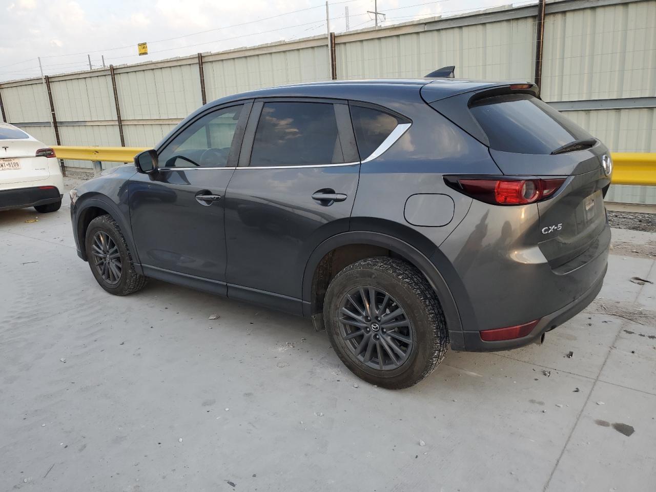 2020 Mazda Cx-5 Touring - Фото 2