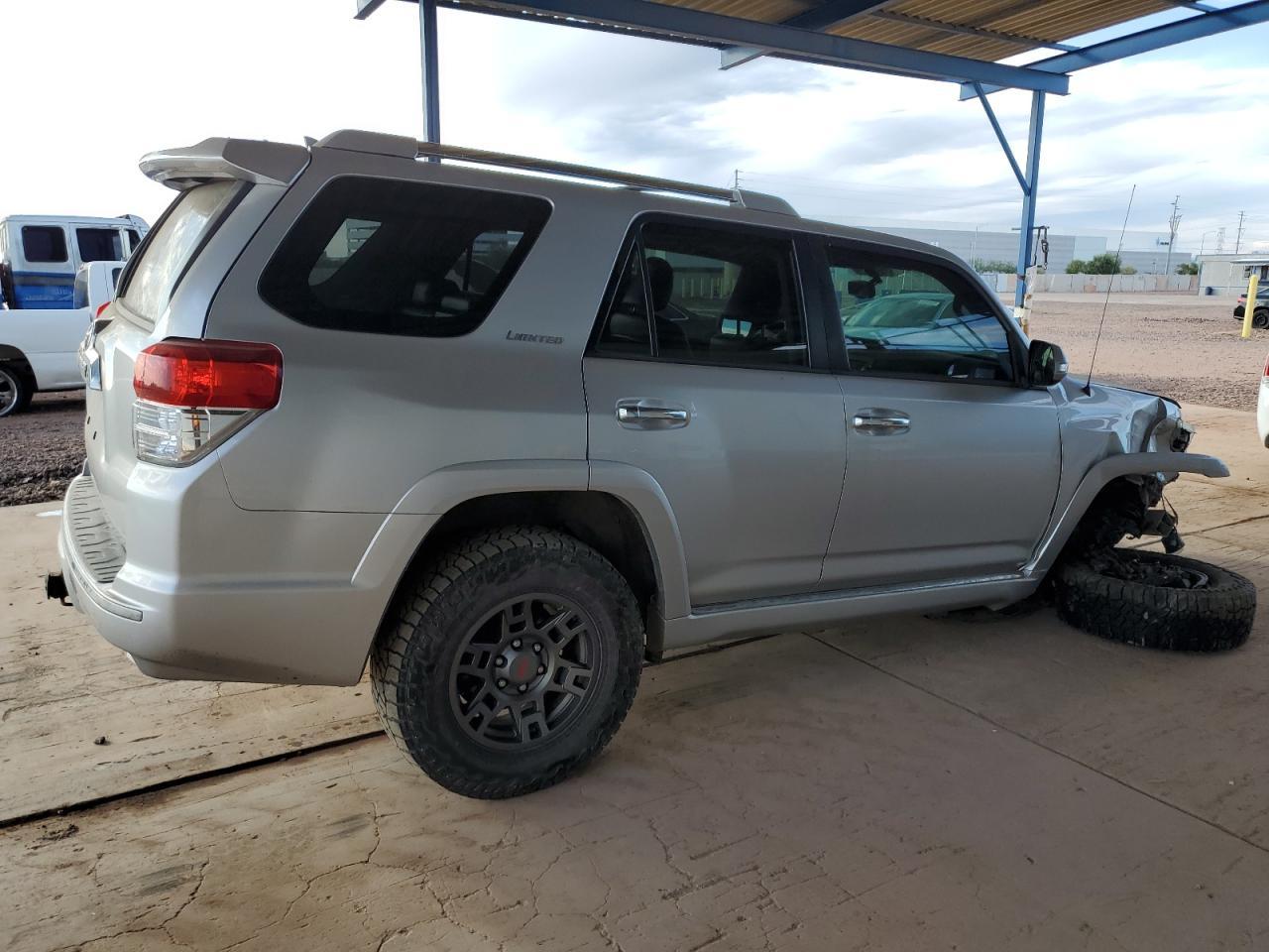 2010 Toyota 4Runner Sr5 - Image 3