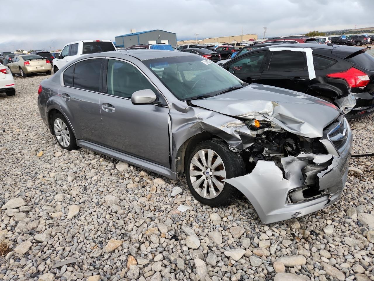 2011 Subaru Legacy 2.5I Limited - Image 4
