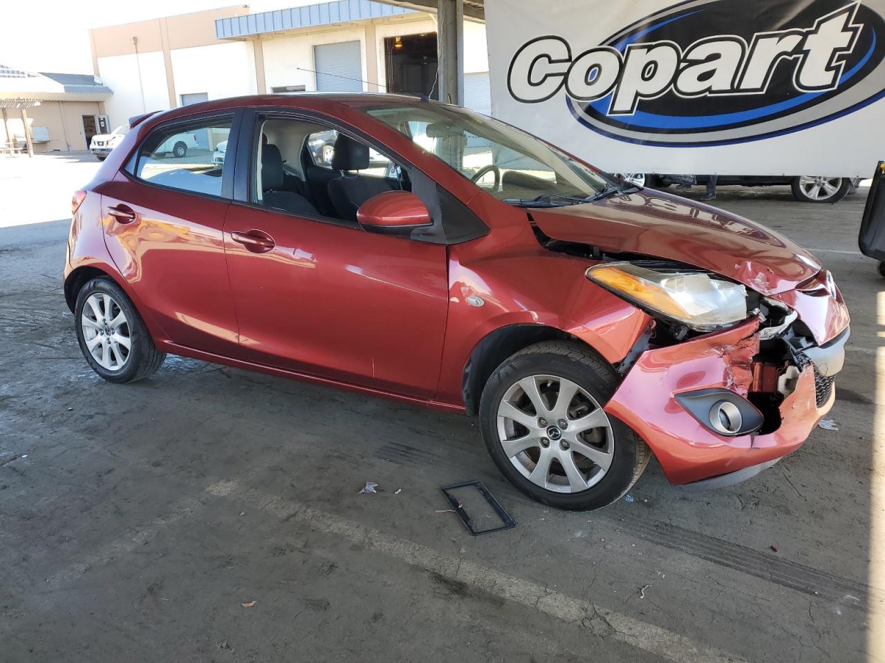 2014 Mazda Mazda2 Touring - Image 4