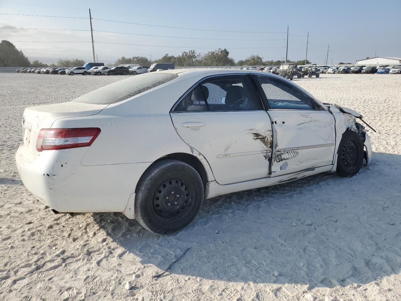 2011 Toyota Camry Base - Image 3