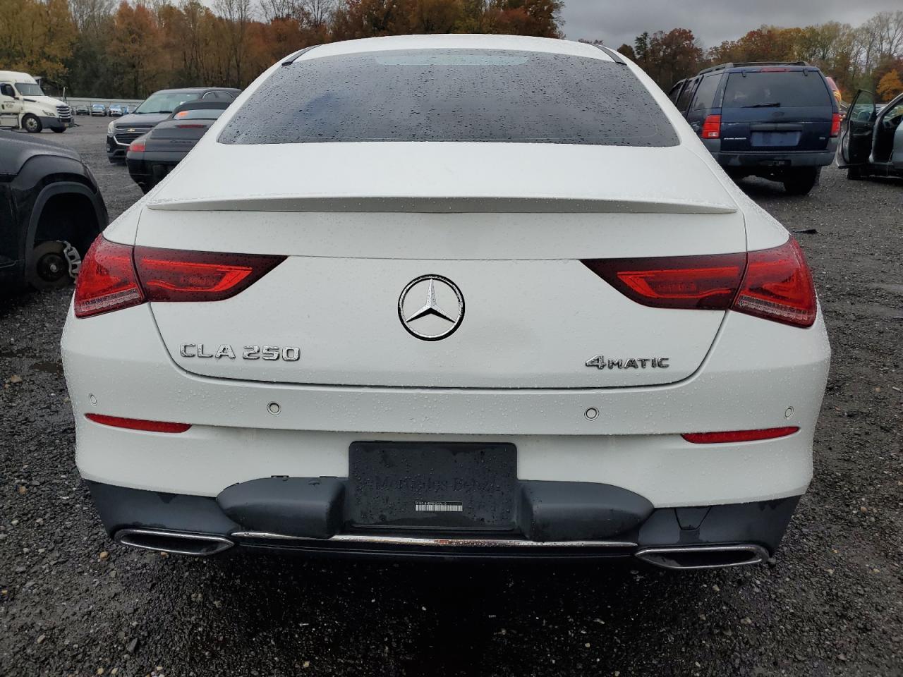 2022 Merz Cla 250 4M - Фото 6