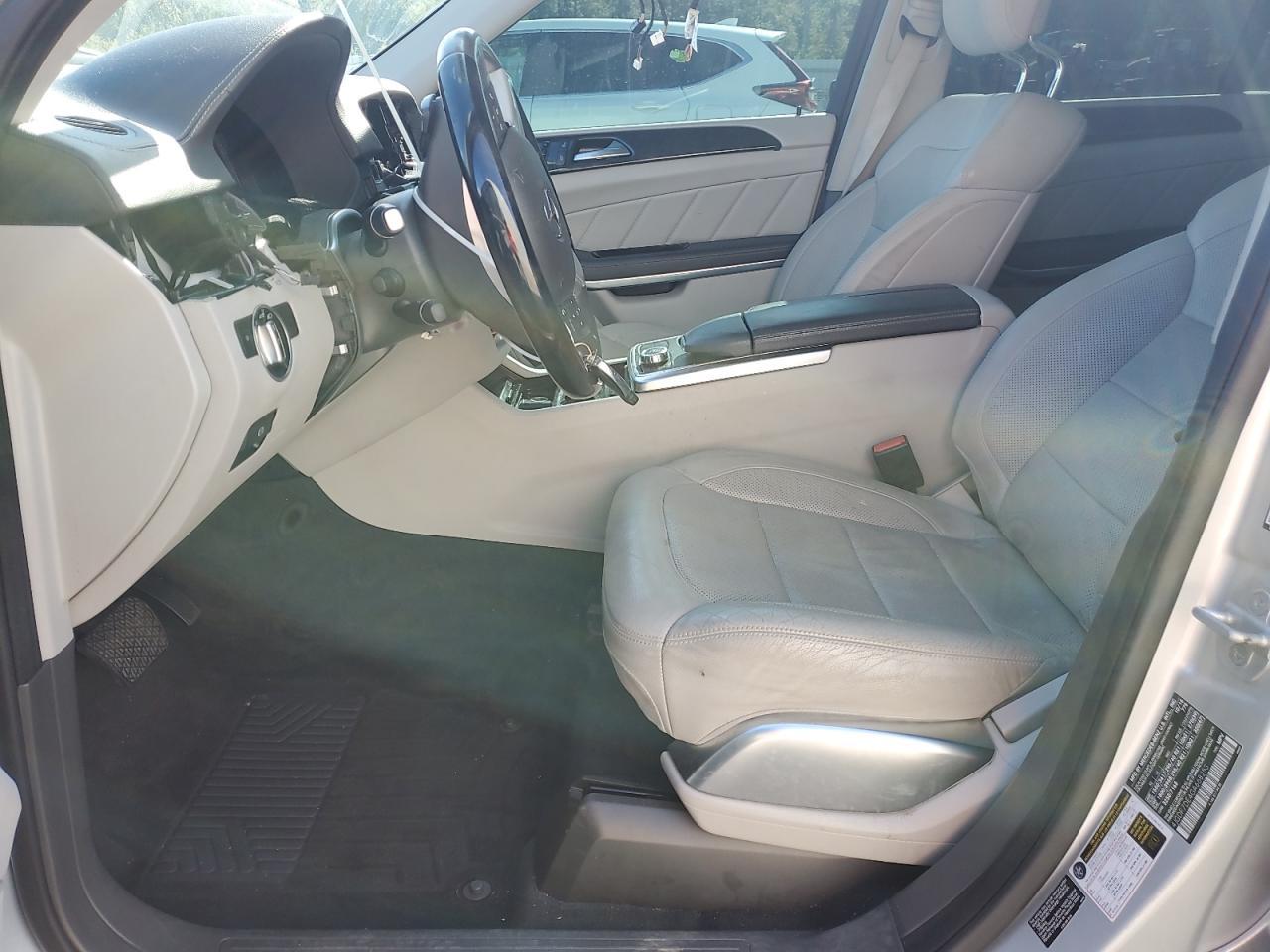 2016 Mercedes-Benz Gl 550 4Matic - Фото 7