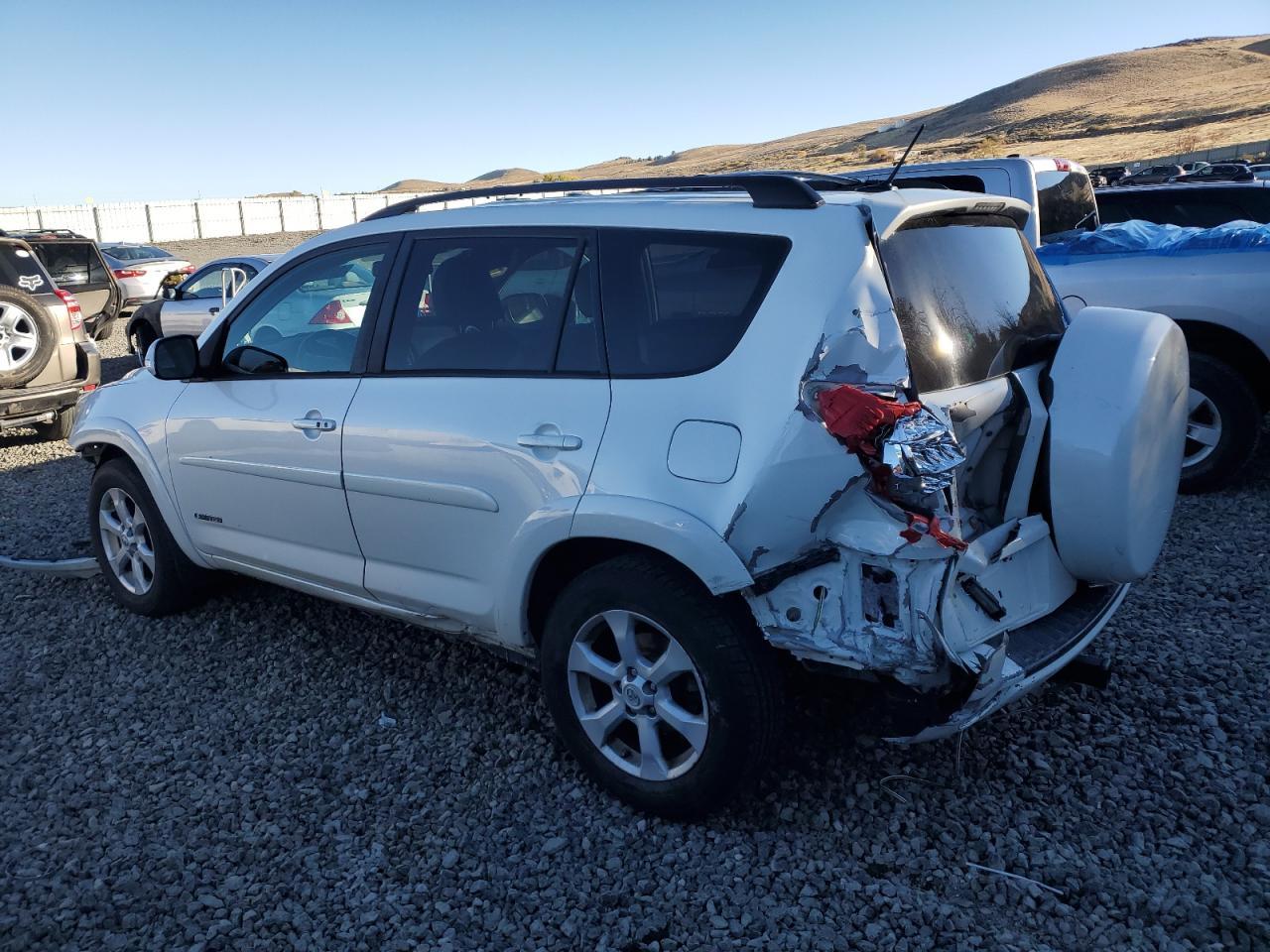 2011 Toyota Rav4 Limited - Фото 2