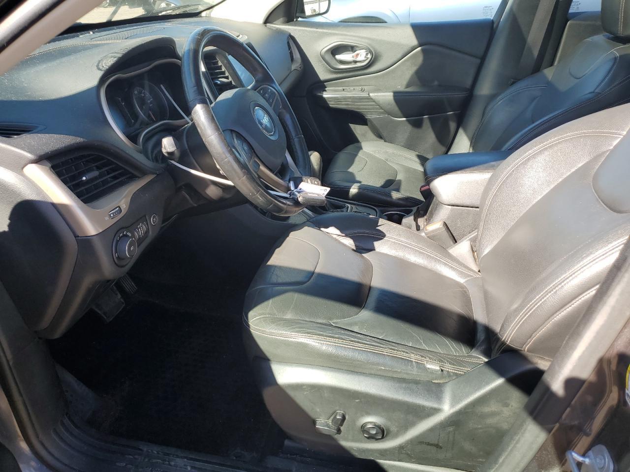 2016 Jeep Cherokee Latitude - Фото 7