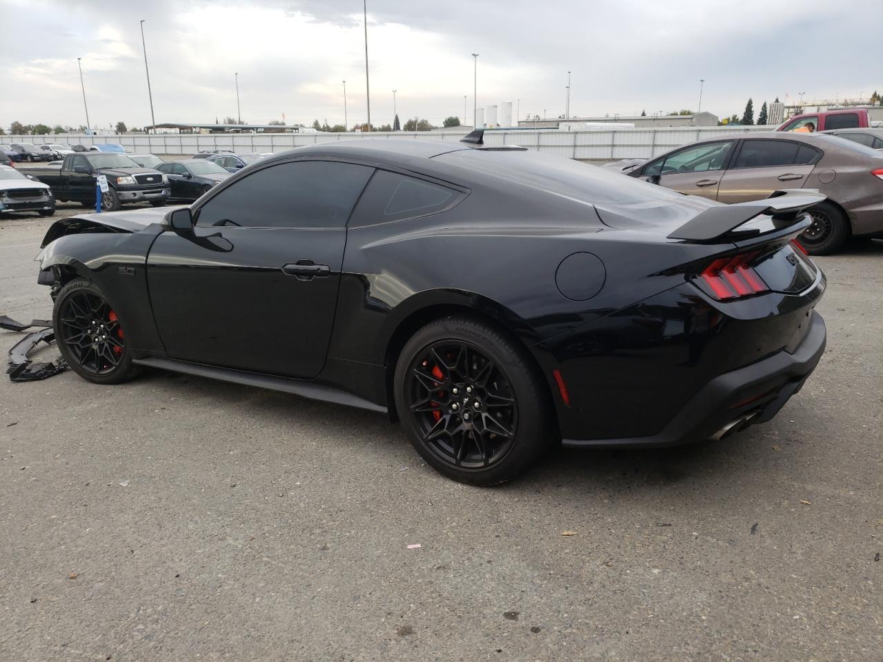 2024 Ford Mustang Gt - Image 2