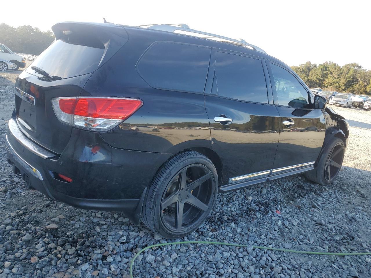 2015 Nissan Rogue S - Фото 3