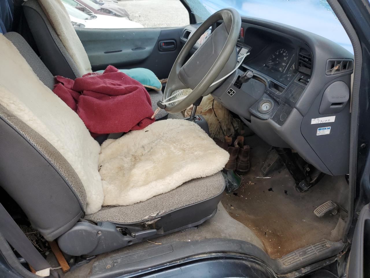 1992 Toyota Hi Ace - Фото 7