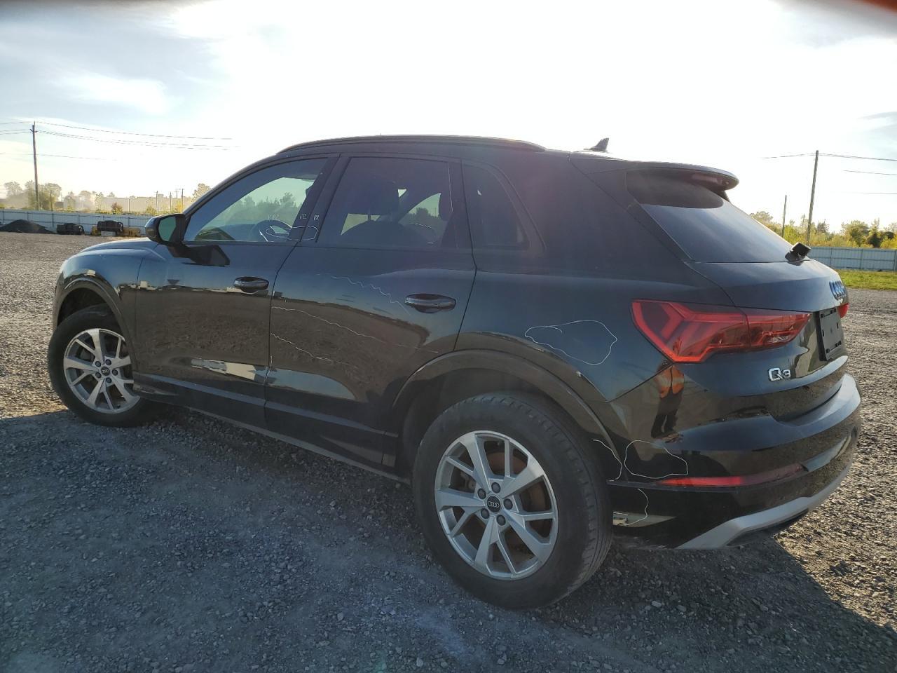 2022 Audi Q3 Komfort 45 - Фото 2