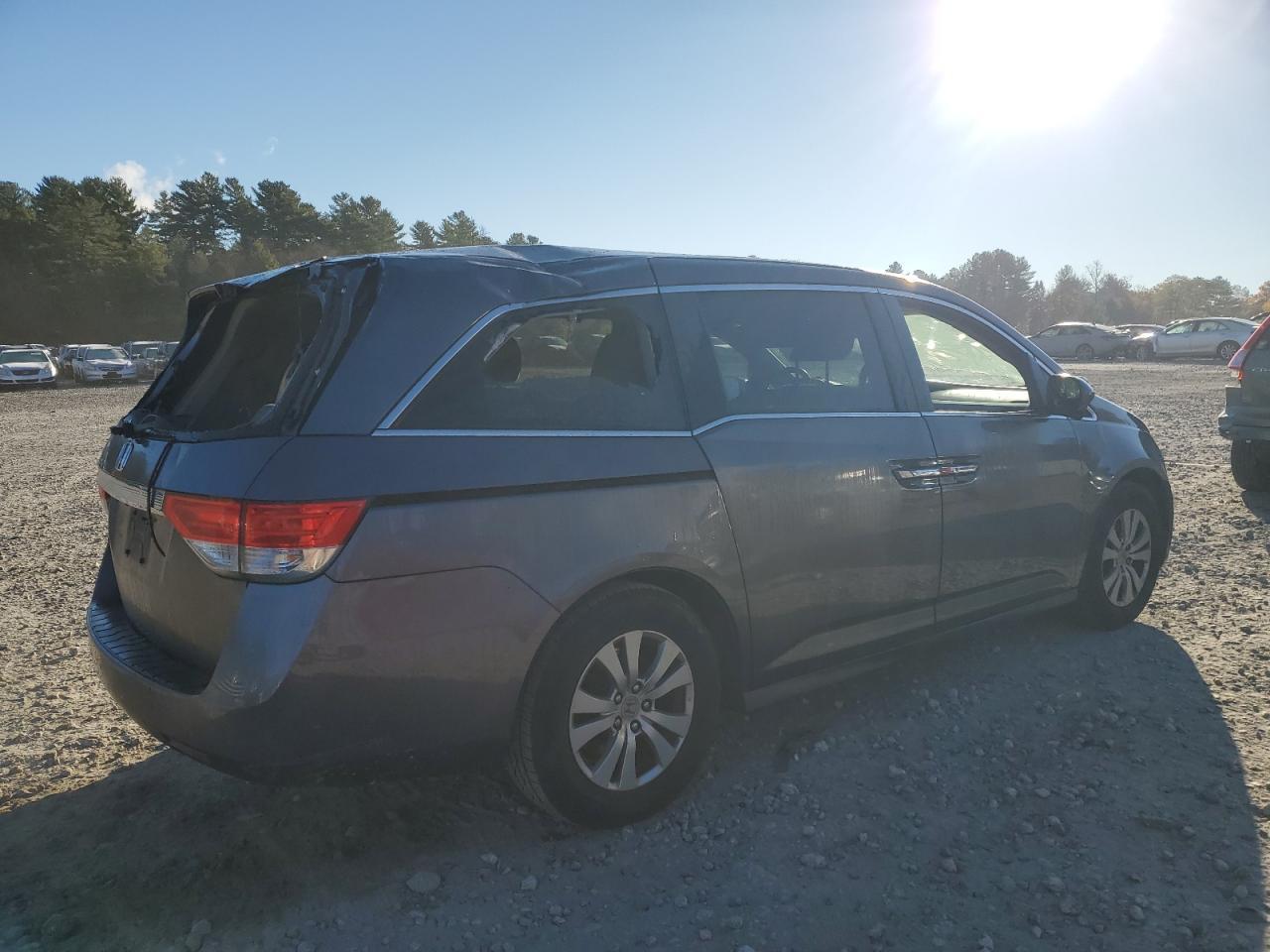 2015 Honda Odyssey Ex - Image 3