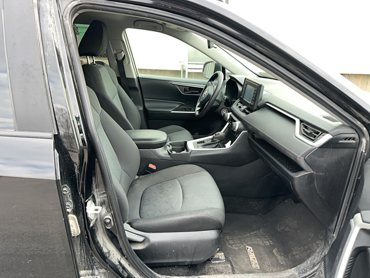 2021 Toyota Rav4 Le - Фото 5