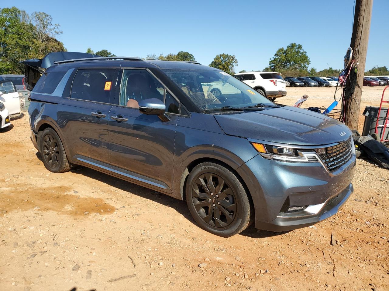 2024 Kia Carnival Sx - Image 4