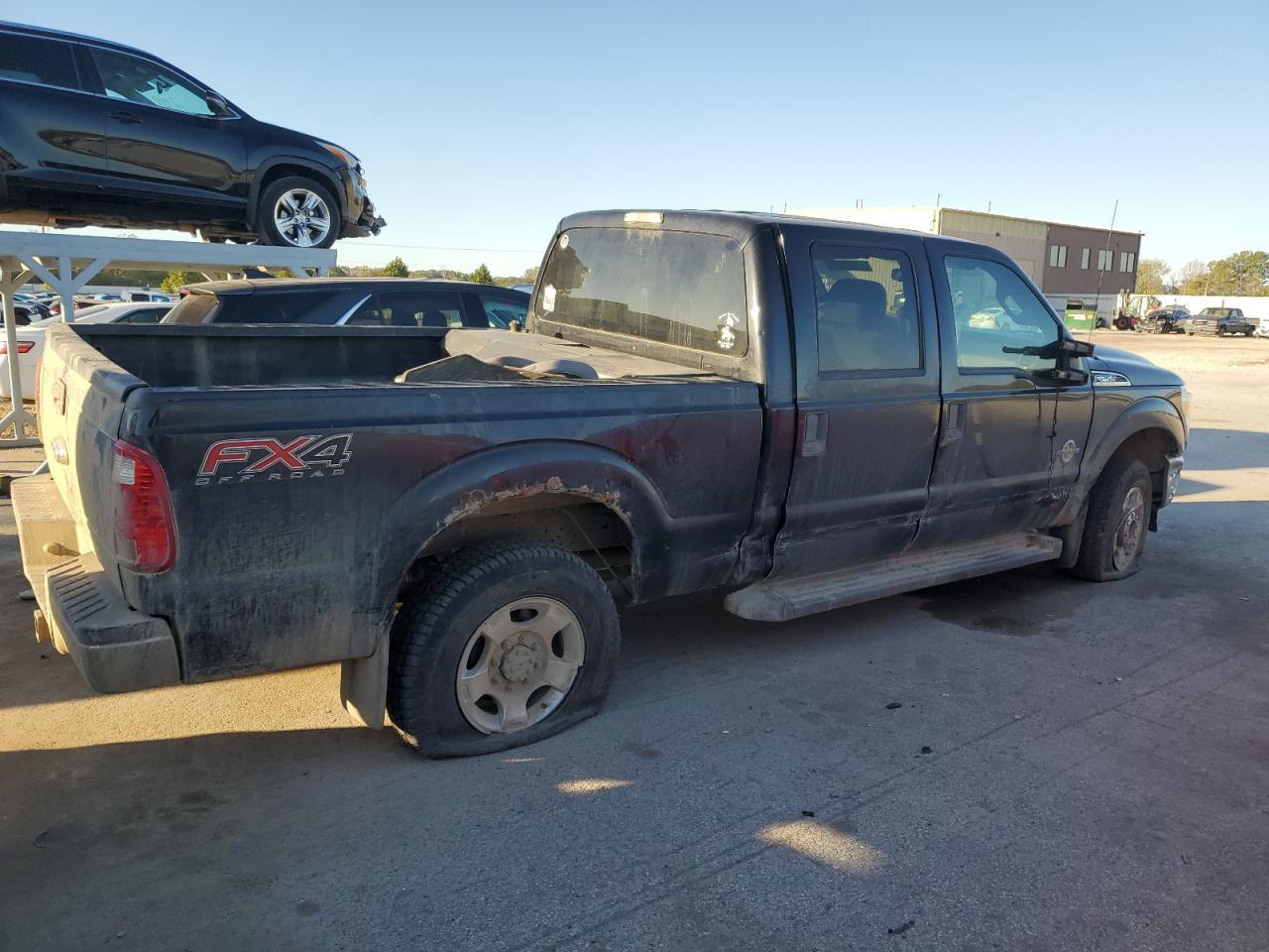 2015 Ford F250 Super Duty - Фото 3