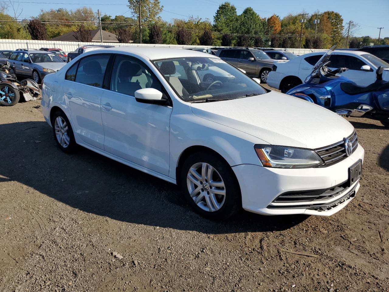 2017 Volkswagen Jetta S - Фото 4
