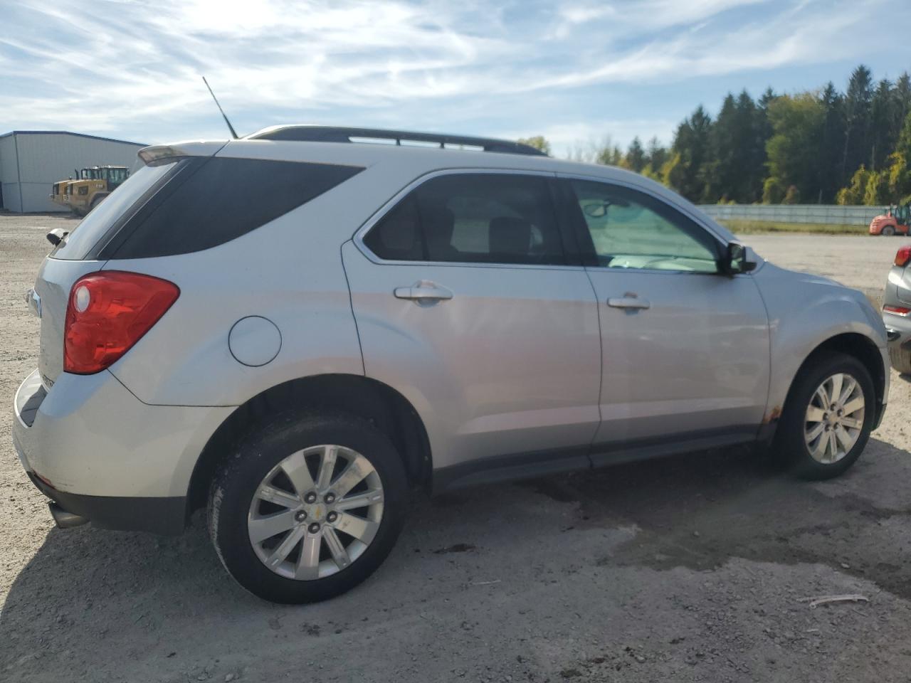 2010 Chevrolet Equinox Lt - Image 3