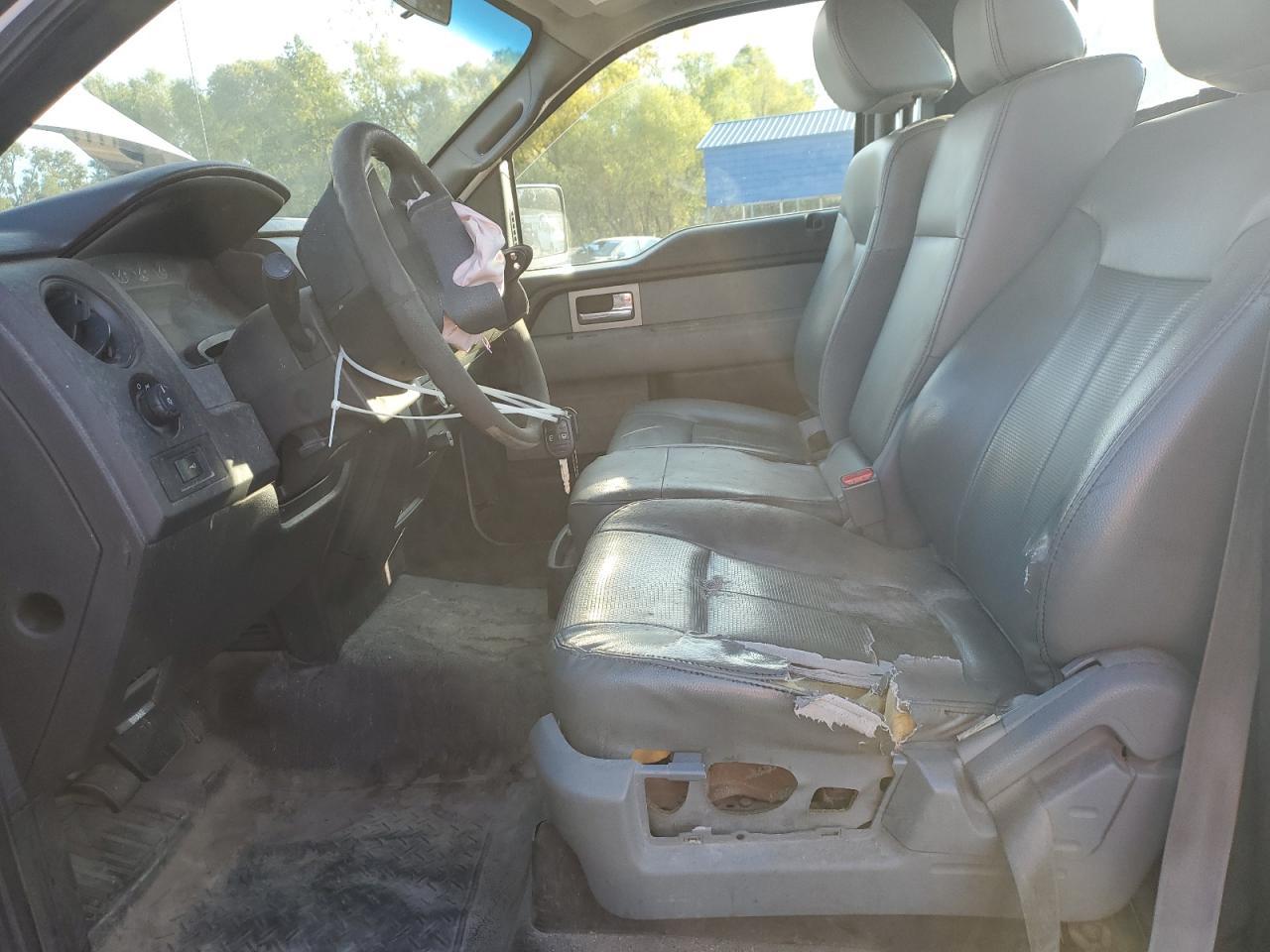 2011 Ford F150 - Image 7