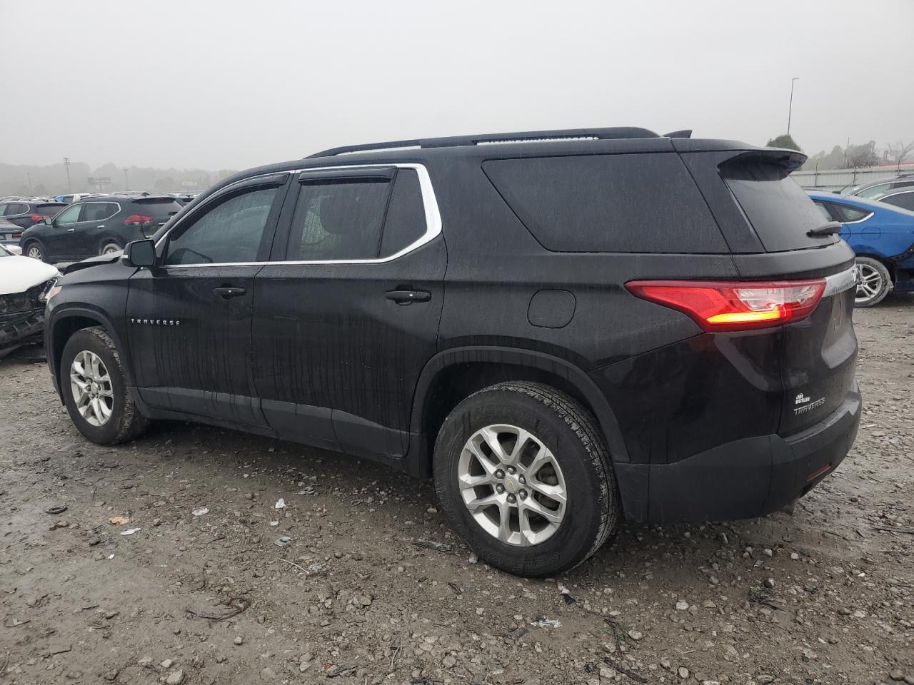 2020 Chevrolet Traverse Lt - Фото 2