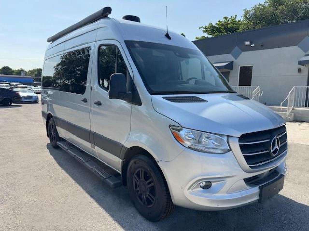 2022 Mercedes-Benz Sprinter 2500 - Фото 4