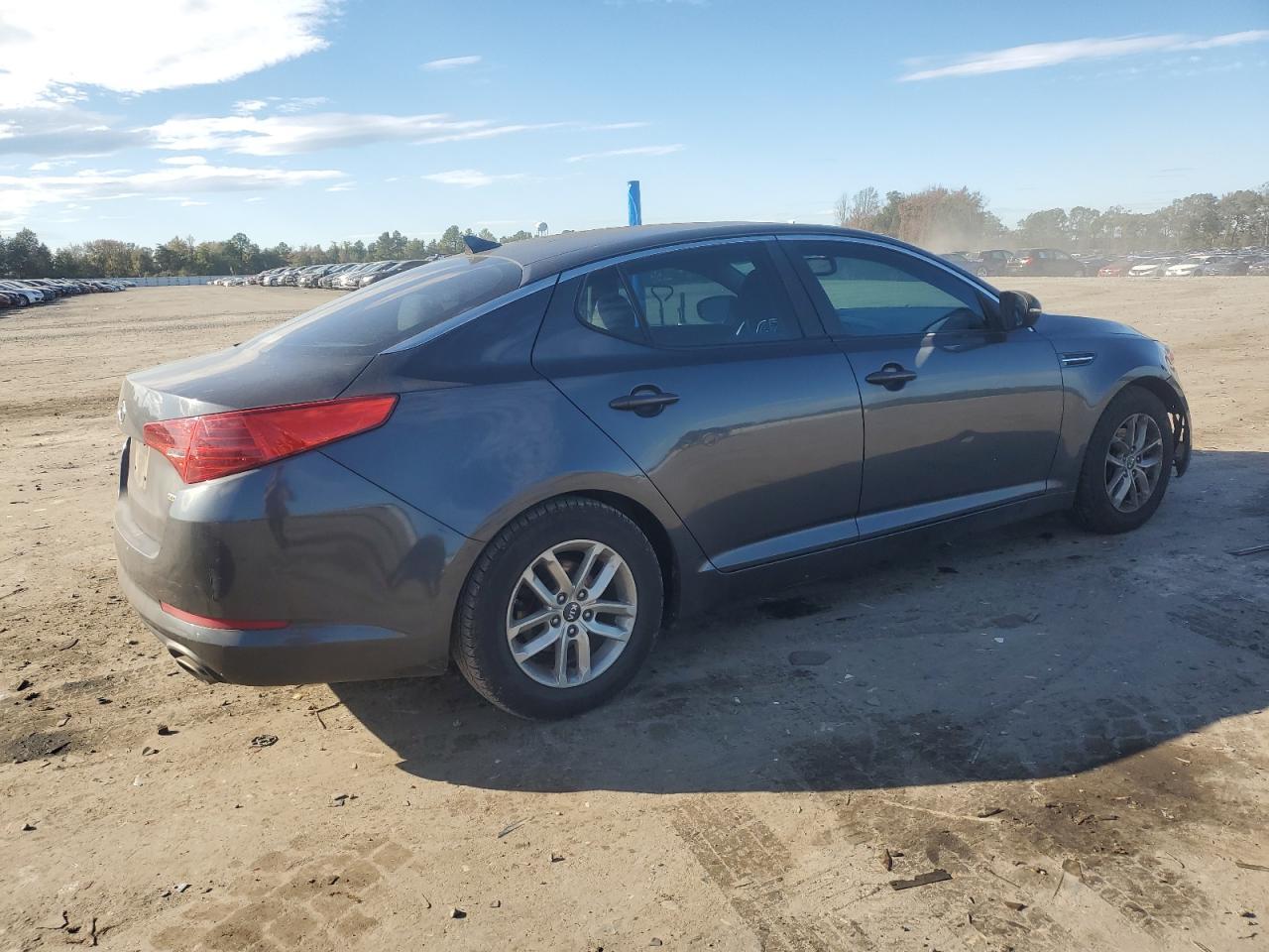 2011 Kia Optima Lx - Фото 3