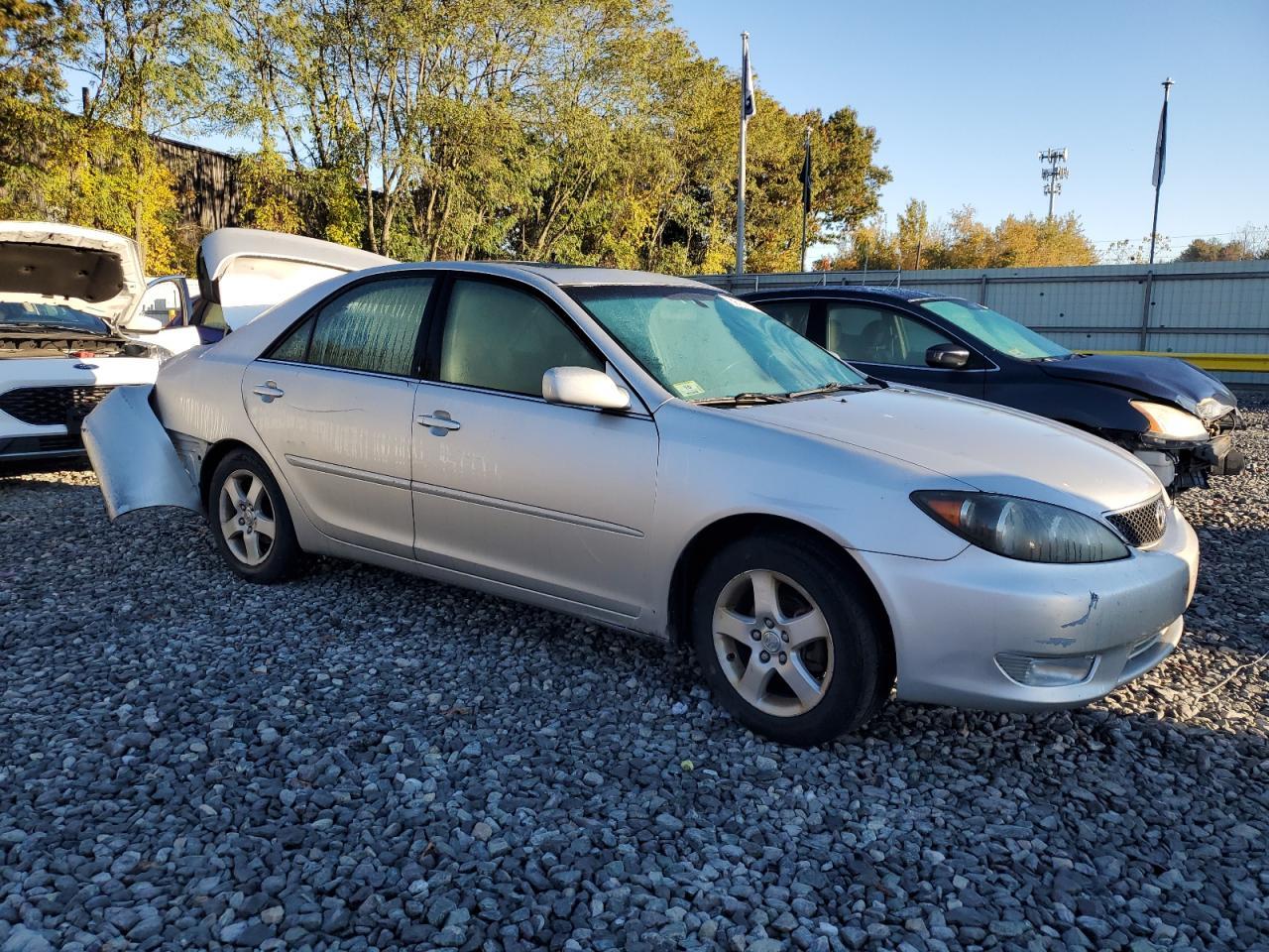 2005 Toyota Camry Le - Фото 4