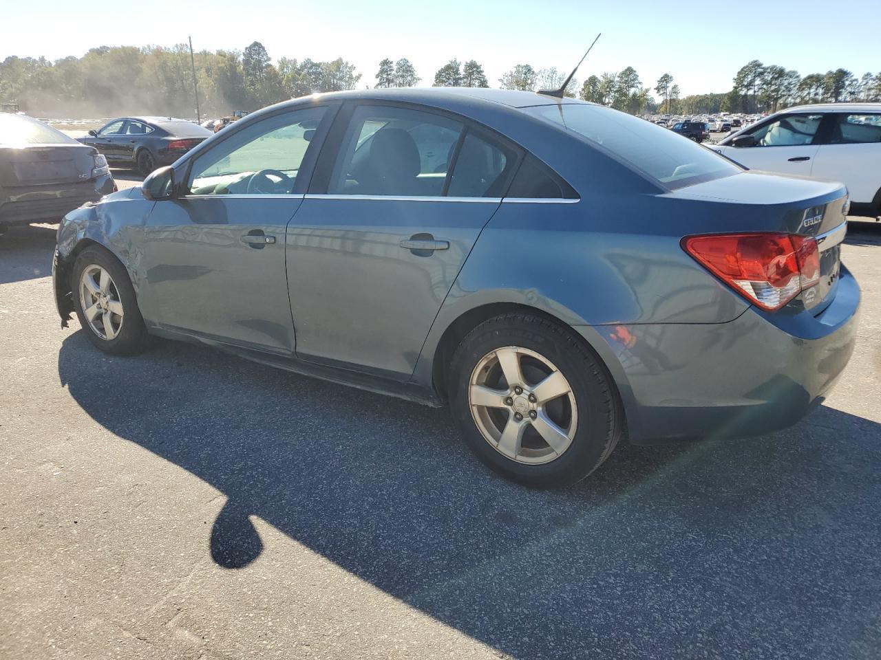 2012 Chevrolet Cruze Lt - Фото 2