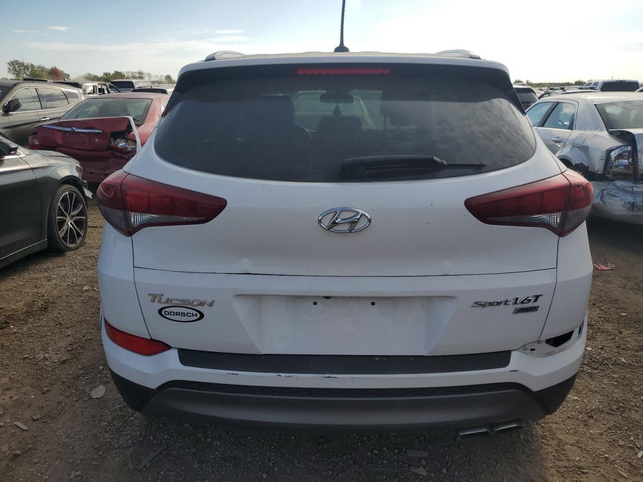 2016 Hyundai Tucson Limited - Image 6