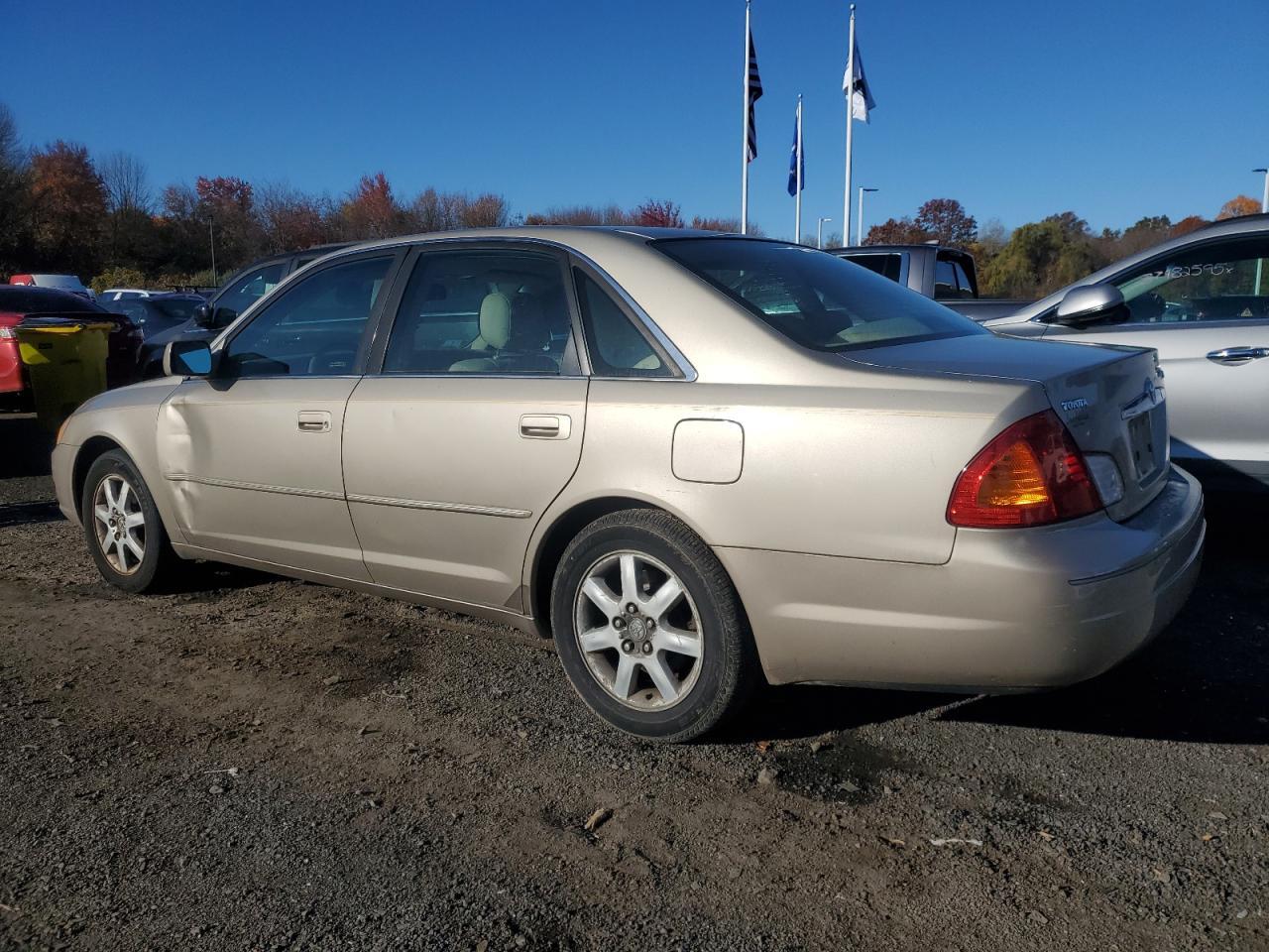 2000 Toyota Avalon Xls - Фото 2