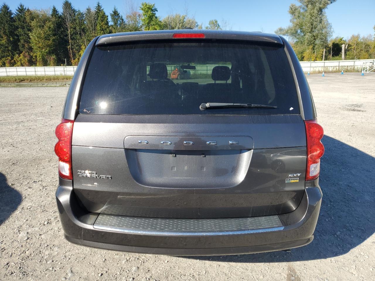 2016 Dodge Grand Caravan Sxt - Фото 6