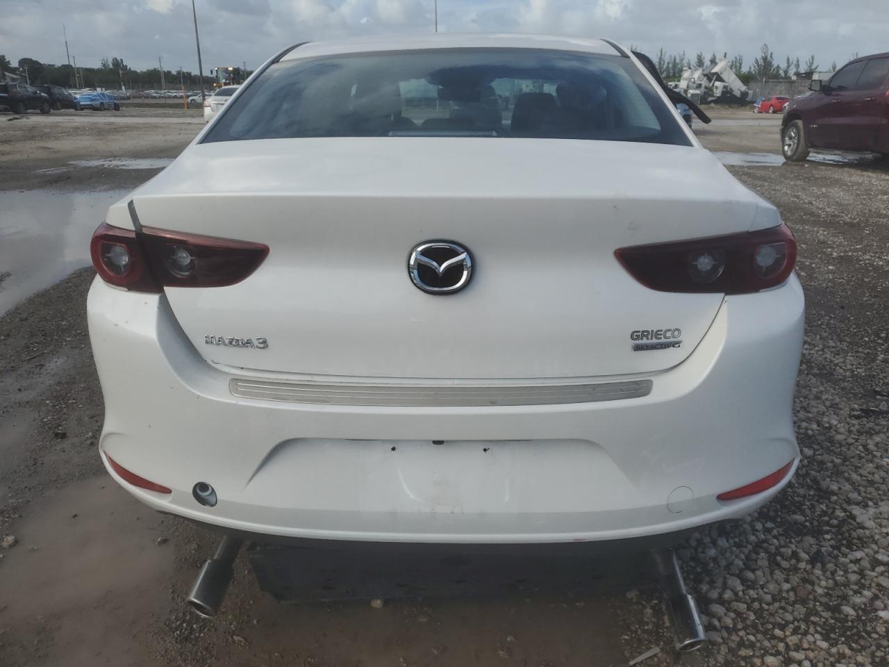 2025 Mazda 3 Preferred - Фото 6