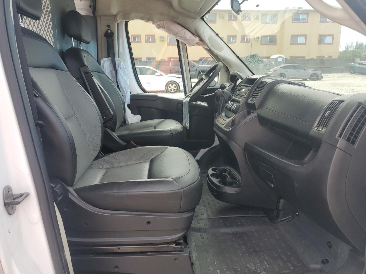 2017 Ram Promaster 2500 Delivery Van - Image 7