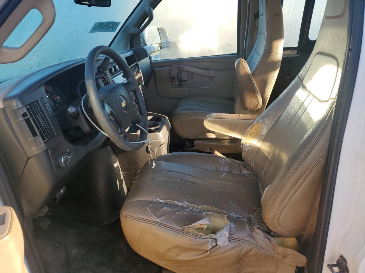 2020 Chevrolet Express G2500 - Фото 7