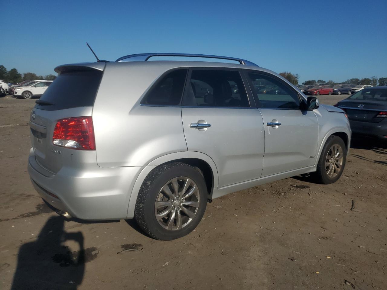 2012 Kia Sorento Sx - Фото 3