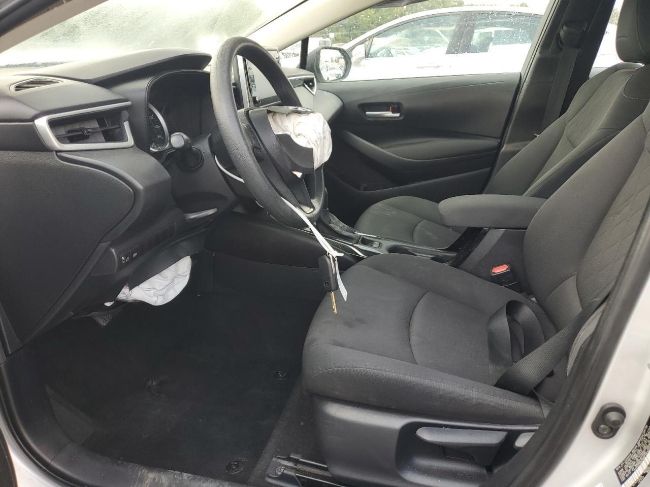 2021 Toyota Corolla Le - Фото 7