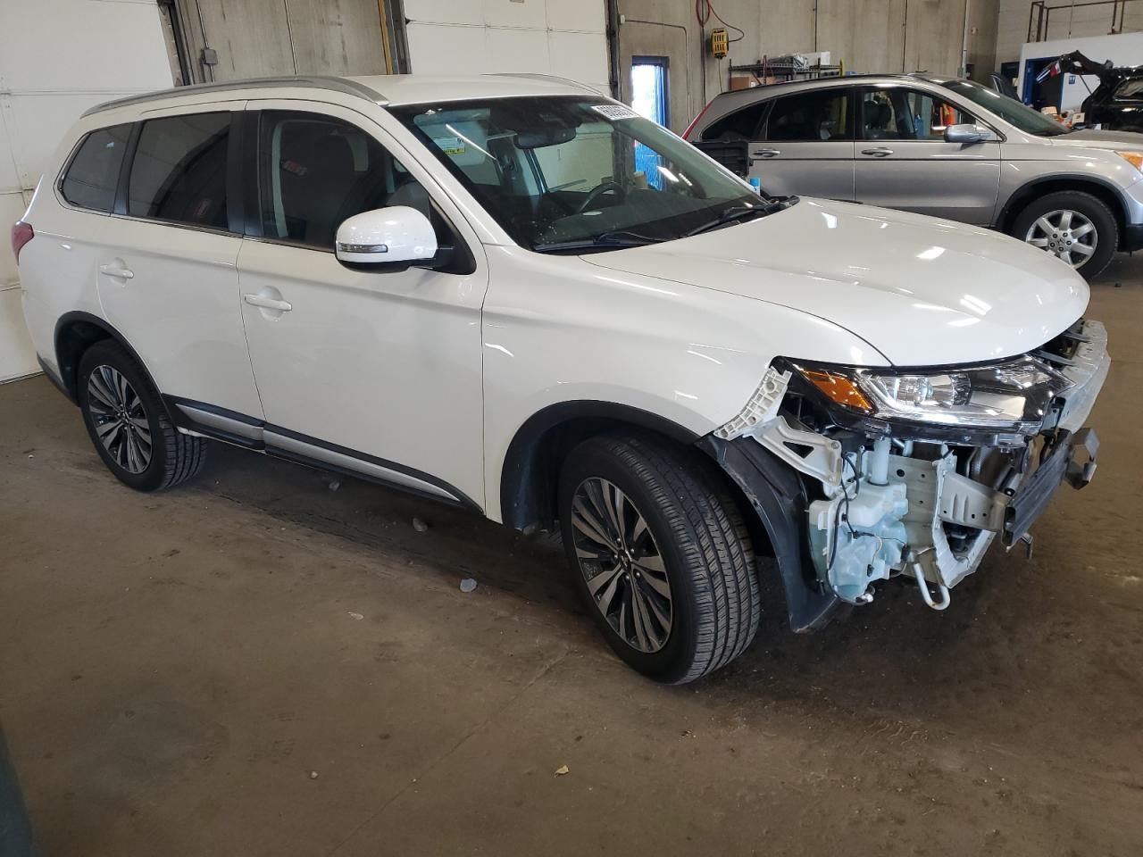 2020 Mitsubishi Outlander Se - Фото 4